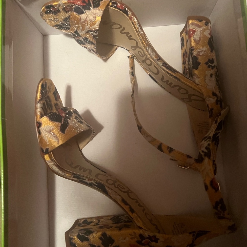 Sam Edelman Gold Elegant Heels